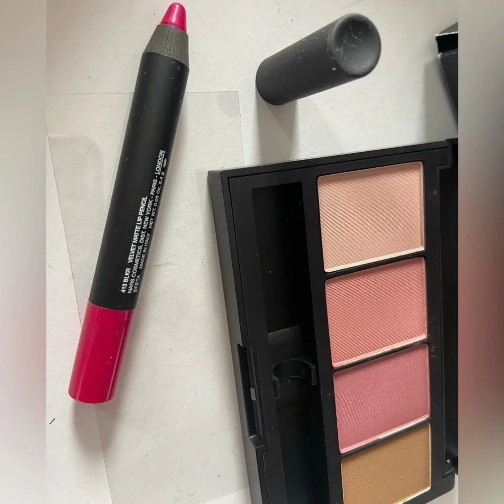 NARS 413 BLKR Blush Palette with full-size Matt pencil. Limited edition !!